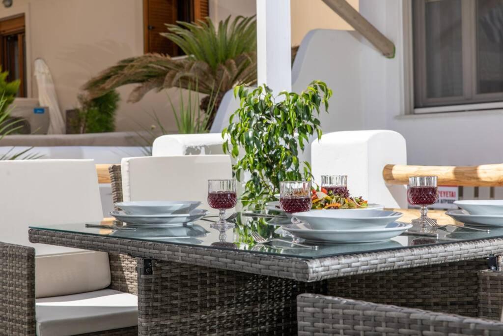 Arktos Luxury Apartment Naxos City Esterno foto